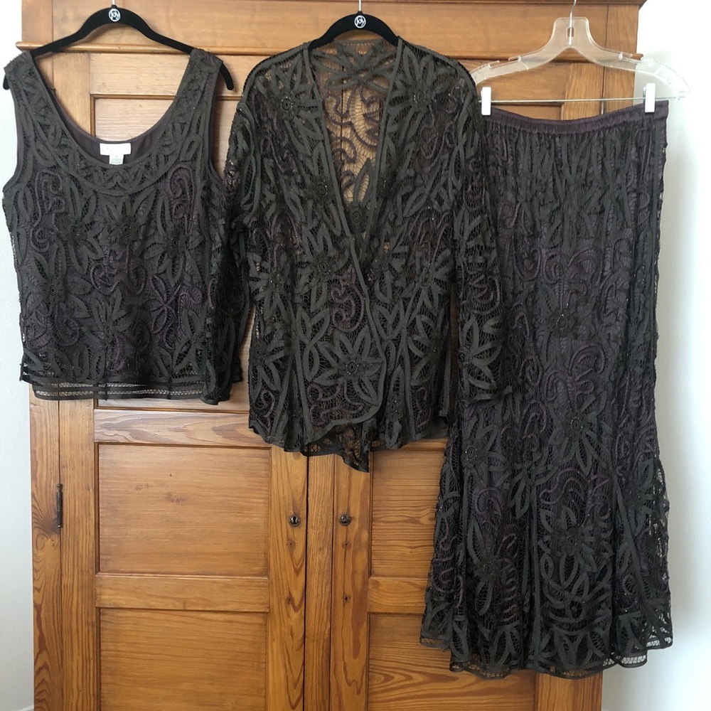 Boutique Soulmates 3-piece Women's Outfit Silk